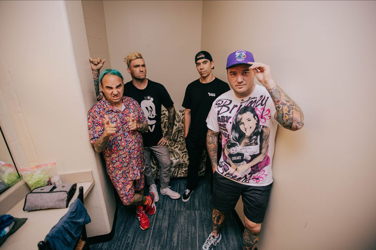 New Found Glory announce deluxe album ‘Forever and Ever x Infinity…and Beyond!!!’